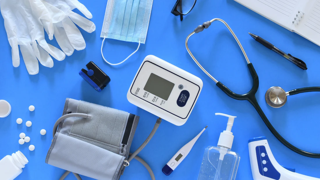 What Should You Bring to Nursing Clinicals? Complete Checklist for First-Time Students